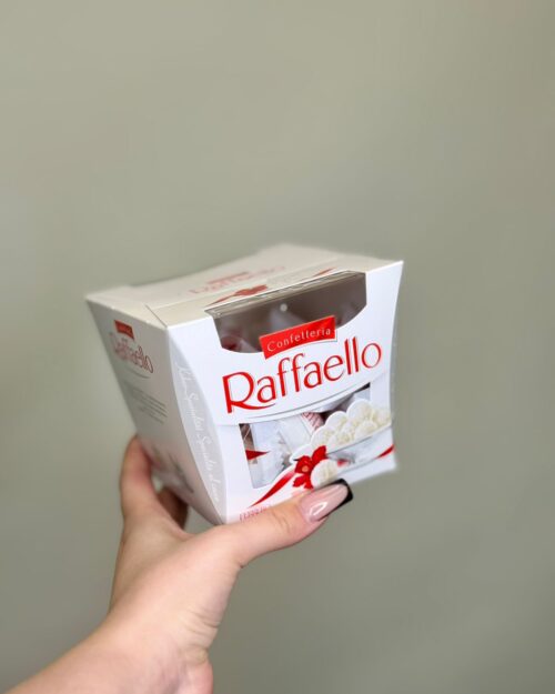 Конфеты "Raffaello"в коробке