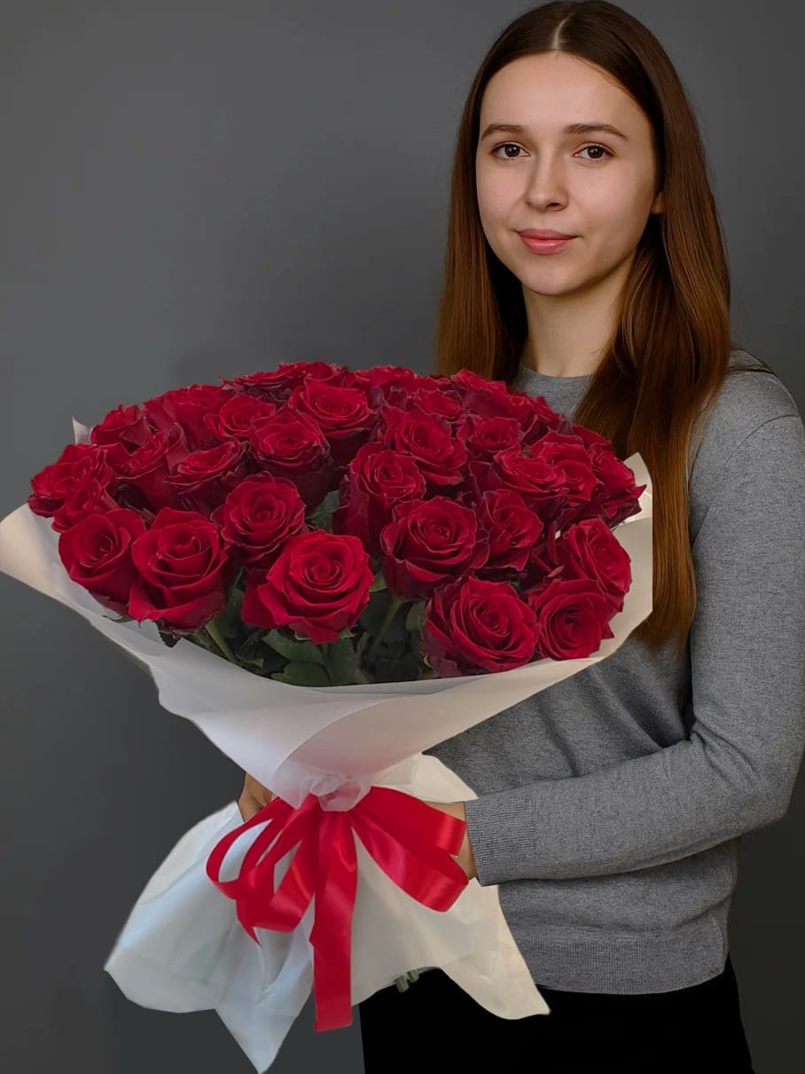 Букет из 45 красных роз