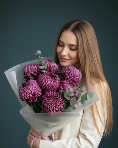 7 хризантем "Бигуди" в упаковке